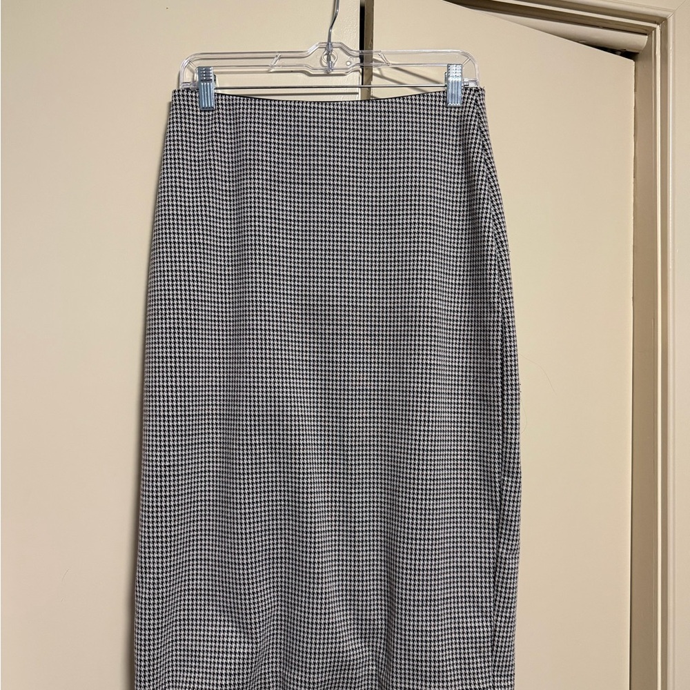 Main Street exchange houndstooth  Skirt